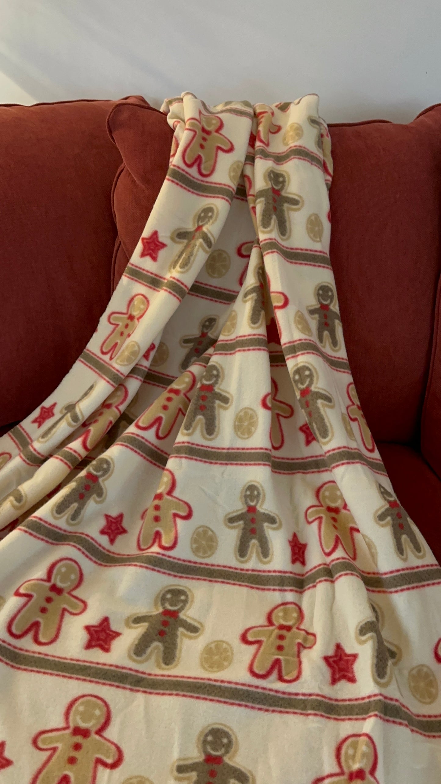 Gingerbread Man Fleece Throw 150cm