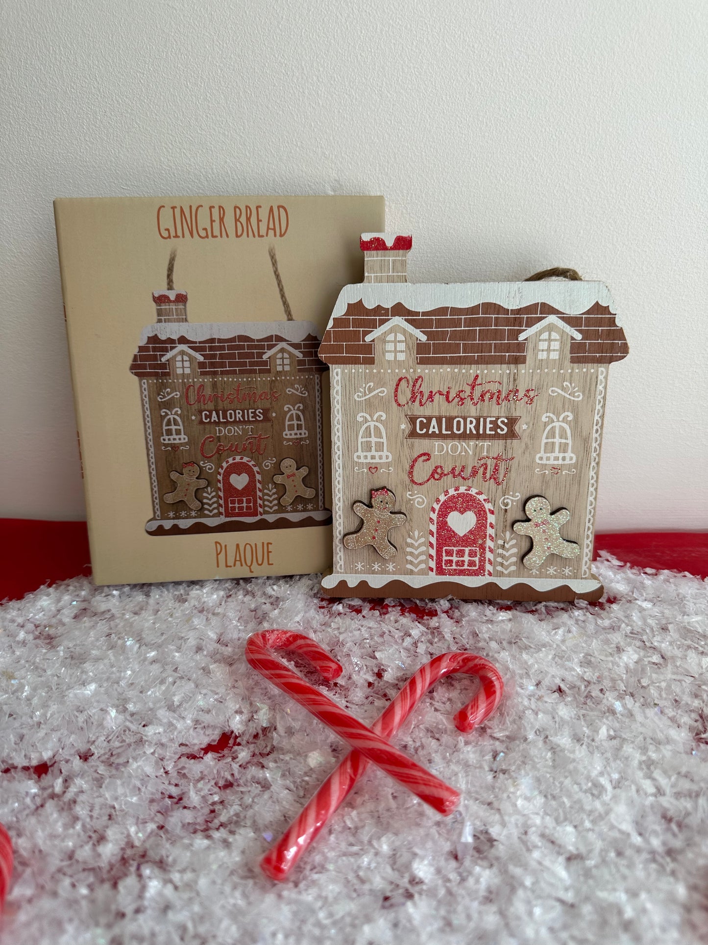 GINGERBREAD CHRISTMAS PLAQUE