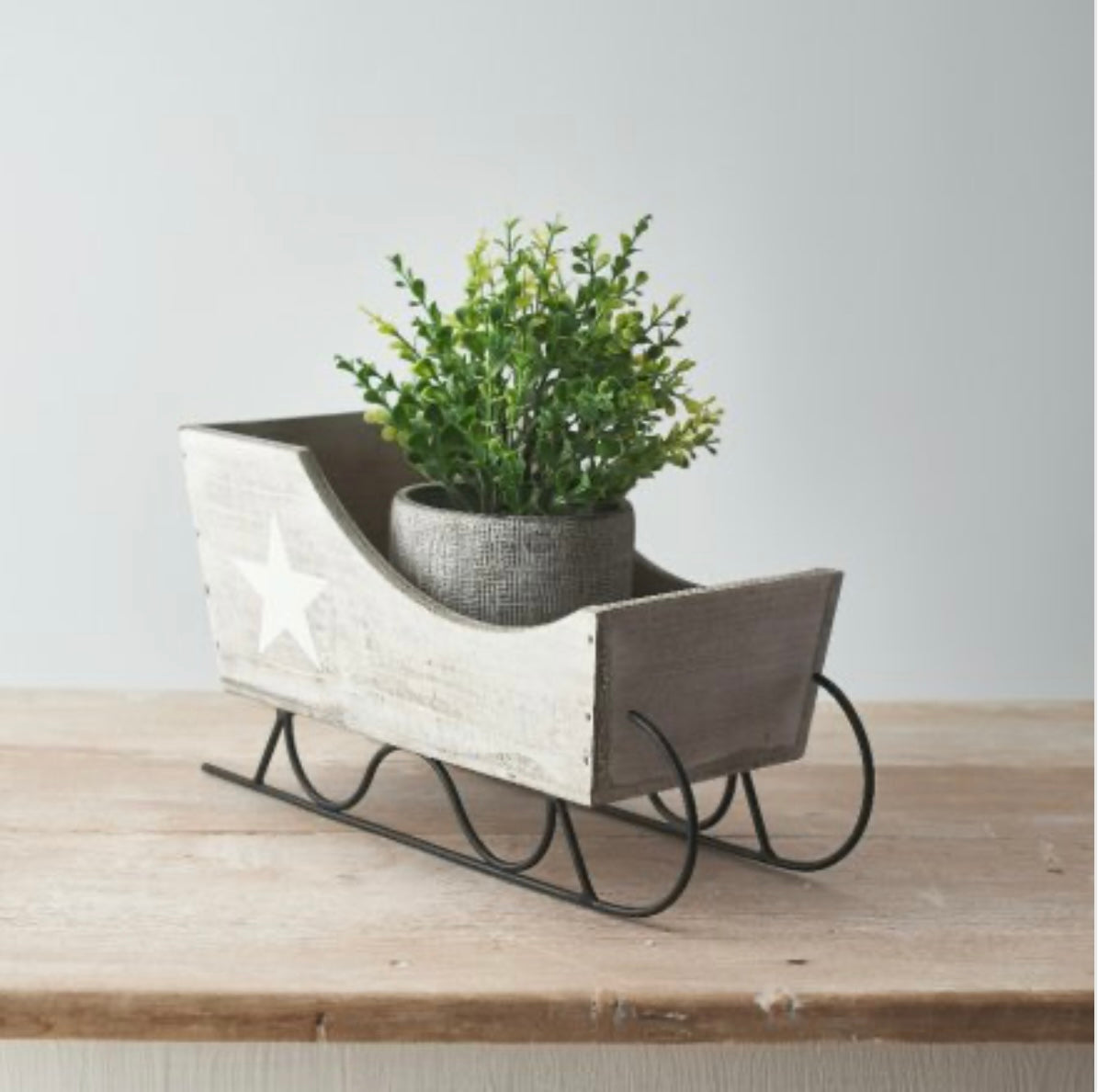 GREY WOODEN SLEIGH WITH STAR