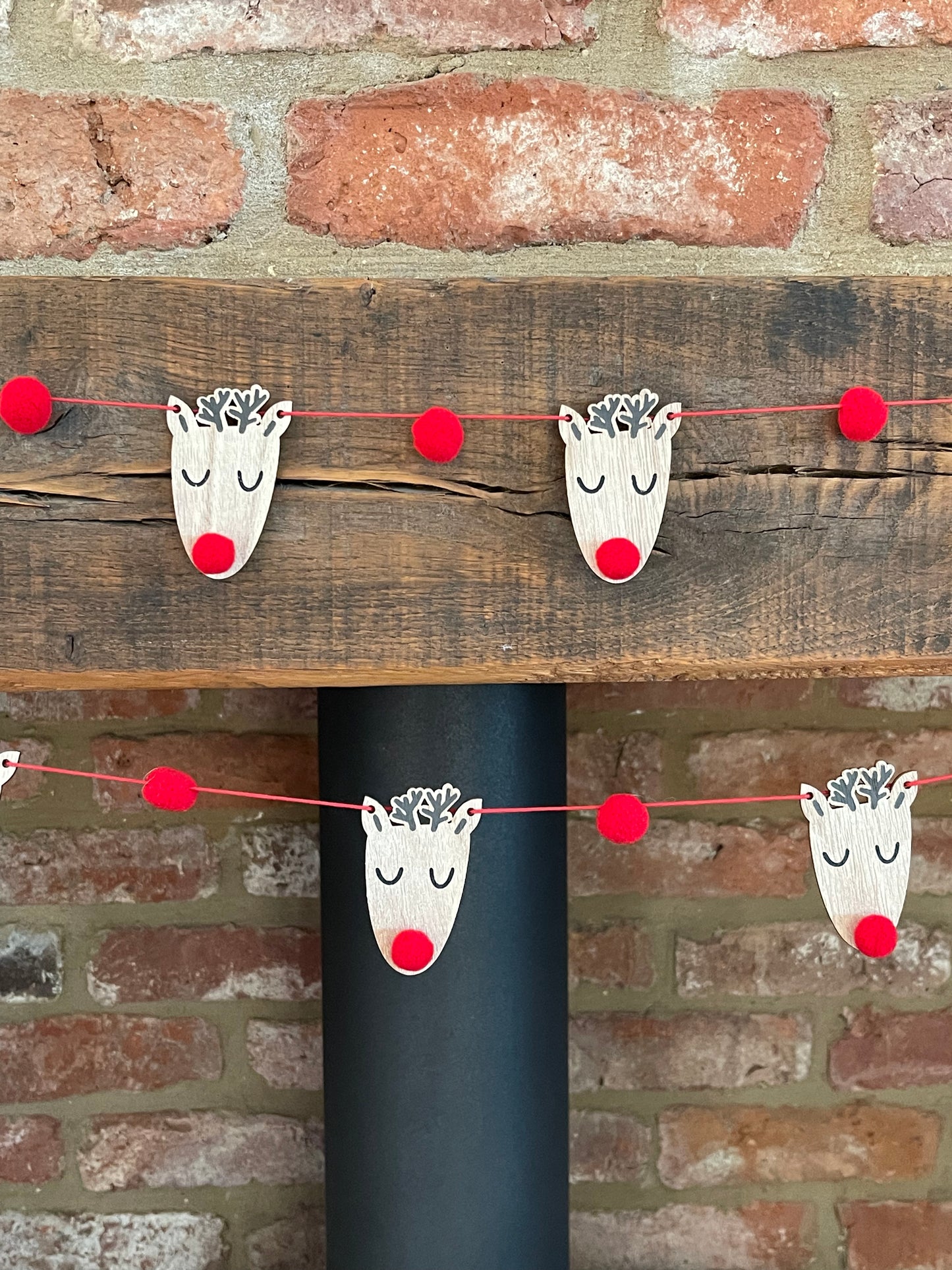 2 x Wooden Reindeer Head Garland