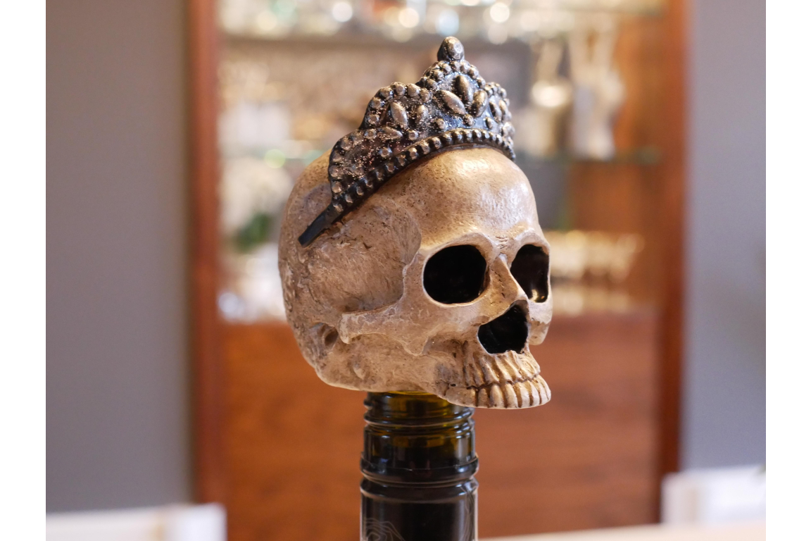 Skull Wine/Champagne Bottle Stopper